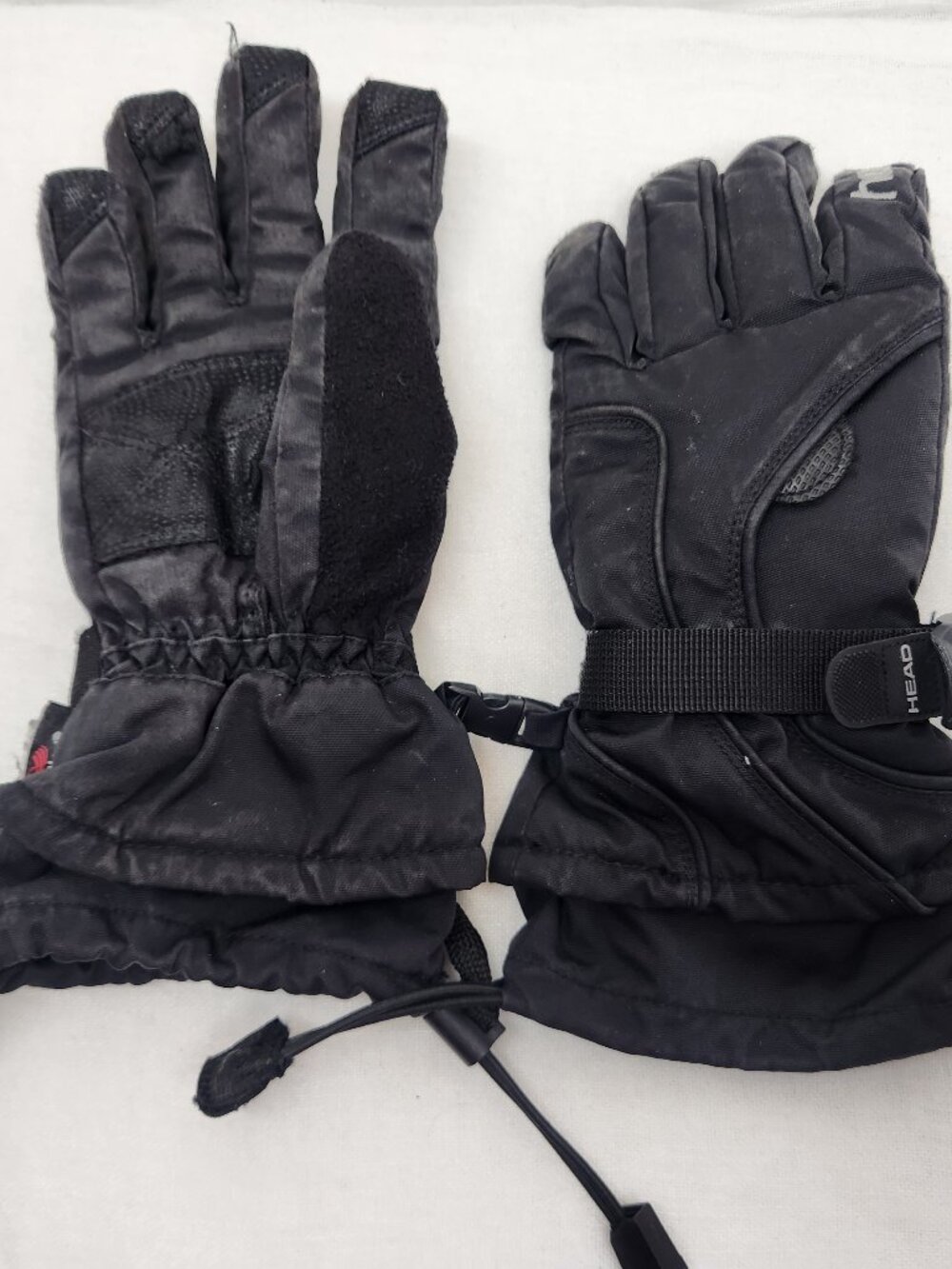 HEAD Youth Medium Black Winter Snow Gloves Wrist